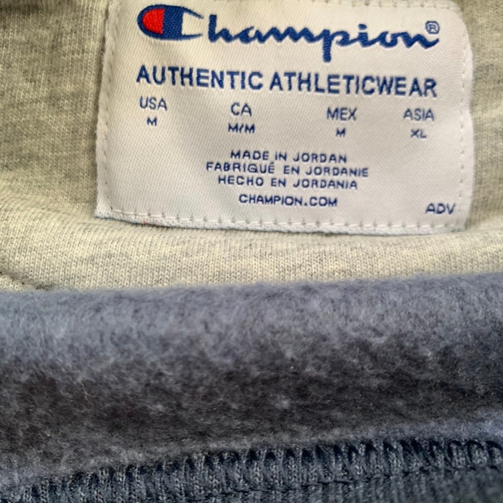 Champion crewneck - Picture 4 of 6